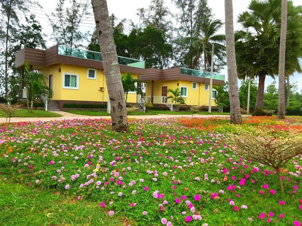 Hadthong Resort Pak Phayun Esterno foto